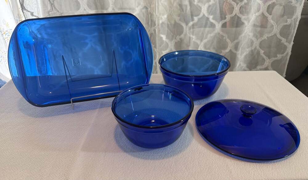 Anchor Hocking Vintage Cobalt Blue Glass Bakeware Pieces